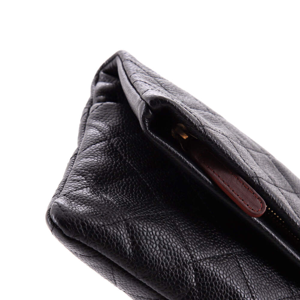 Chanel Beauty CC Clutch Quilted Caviar - Picture 6 of 6